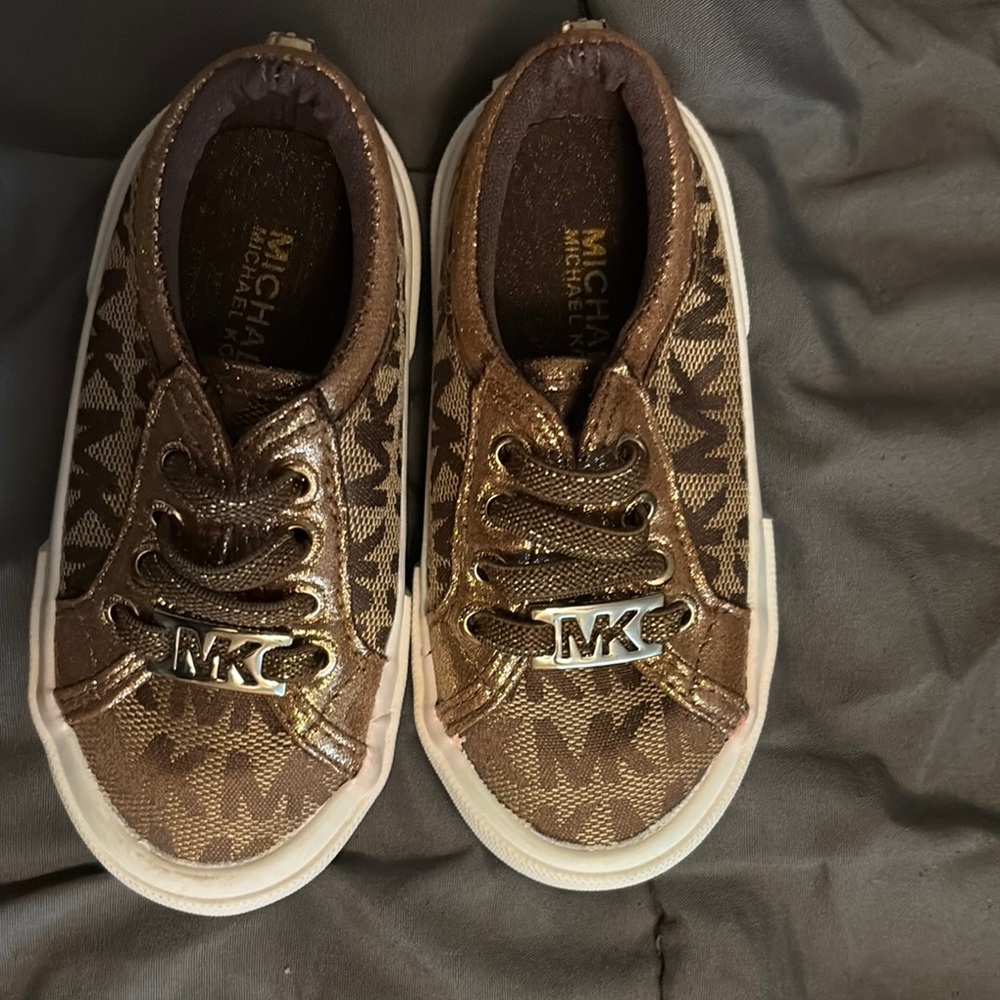 Michael Kors Brown Monogram Sneakers Sporty Lace-Up